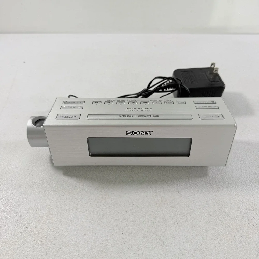 Sony Dream Machine ICF-C717PJ Alarm Clock AM/FM Radio with Time Projector TESTED